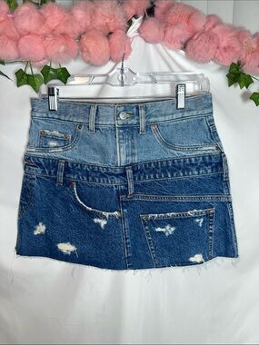 Two-Tone Distressed Denim Mini Skirt - Blue